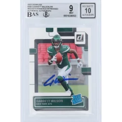 New York Jets Trading Cards^Garrett Wilson Autographed 2022 Panini Donruss Rated Rookie #306 Beckett Fanatics Witnessed Authenticated 9/10 Rookie Card