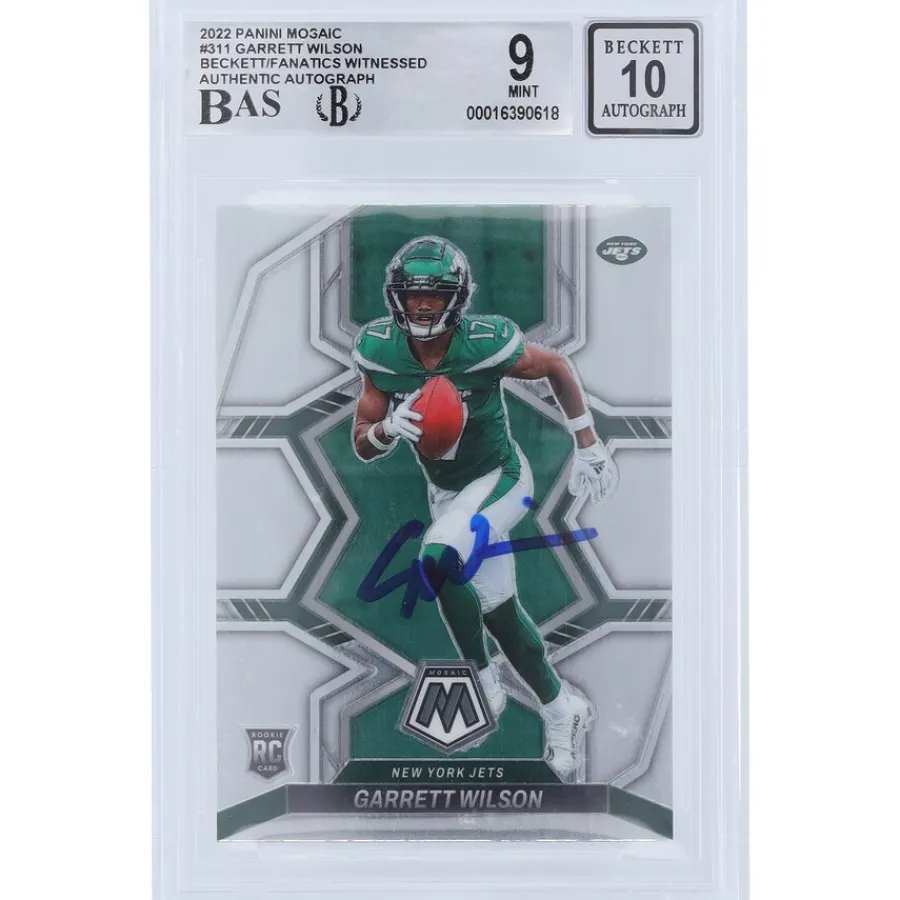 New York Jets Trading Cards^Garrett Wilson Autographed 2022 Panini Mosaic #311 Beckett Fanatics Witnessed Authenticated 9/10 Rookie Card
