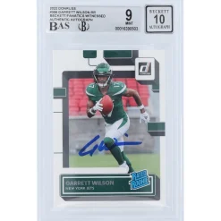 New York Jets Trading Cards^Garrett Wilson Autographed 2022 Panini Donruss Rated Rookie #306 Beckett Fanatics Witnessed Authenticated 9/10 Rookie Card