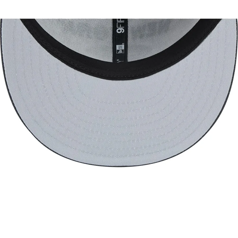 New York Jets Snapback^Men's New Era White/Graphite 2024 Salute To Service 9FIFTY Snapback Hat