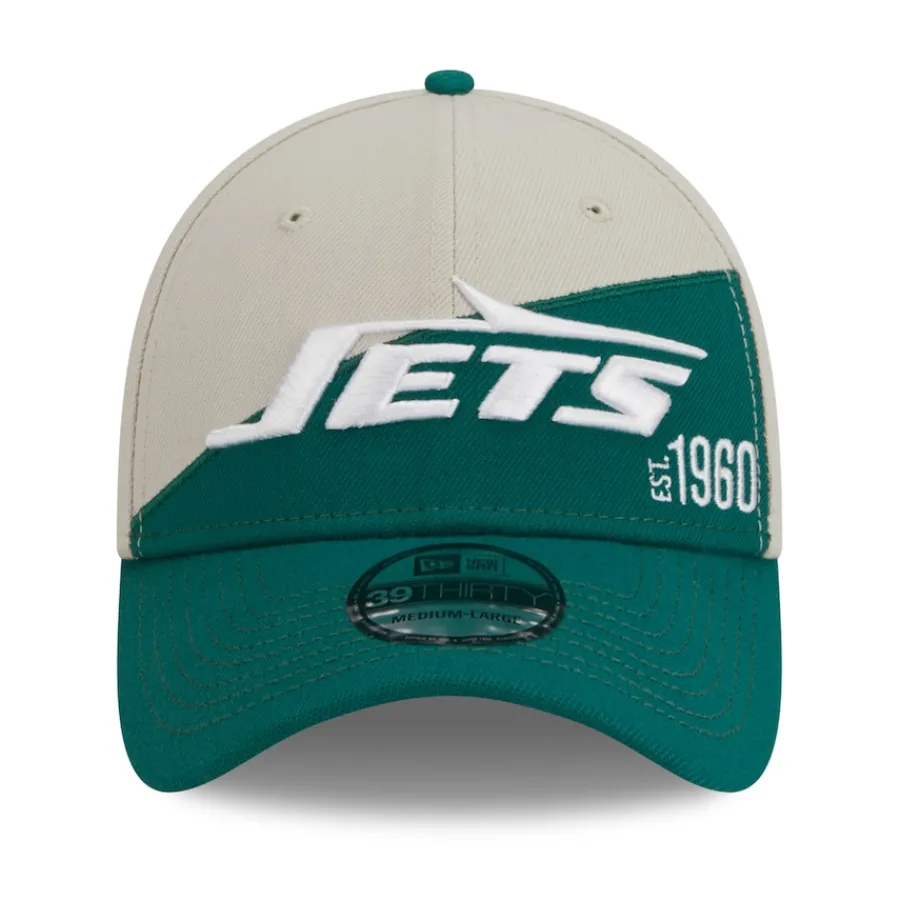 New York Jets Flex^Men's New Era Cream/Kelly Green 2023 Sideline Historic 39THIRTY Flex Hat