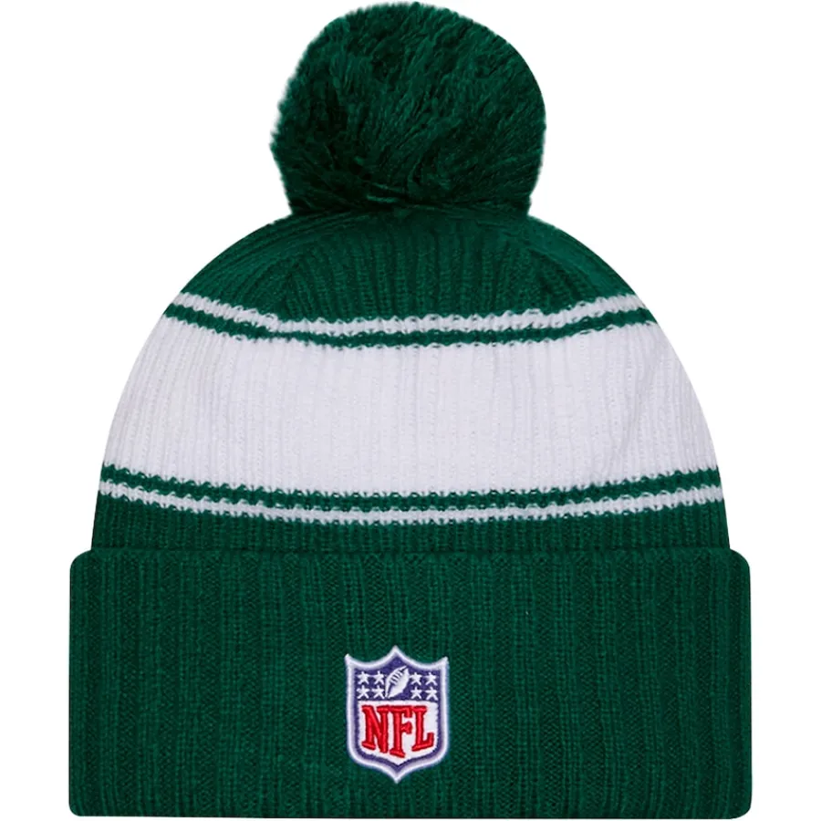 New York Jets Hats | Men^Men's New Era Green 2024 Sideline Cuffed Knit Hat With Pom
